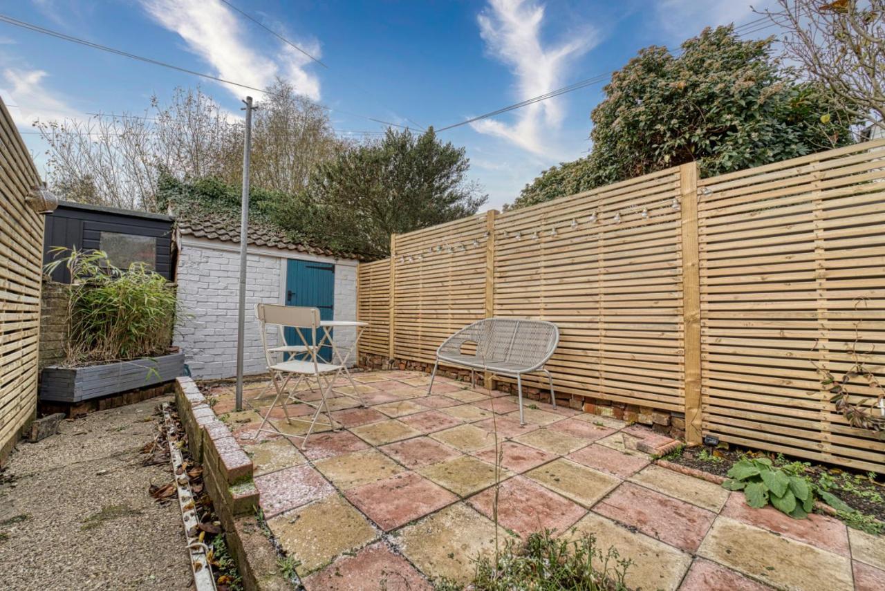 Host & Stay - Loughborough Road House Leicester Bagian luar foto