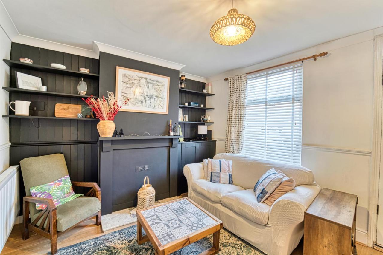 Host & Stay - Loughborough Road House Leicester Bagian luar foto